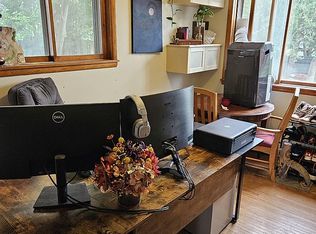 423 Jackson St, Petoskey, MI 49770