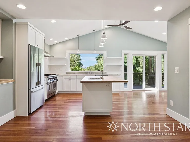 7617 NW Skyline Blvd — Photo 7