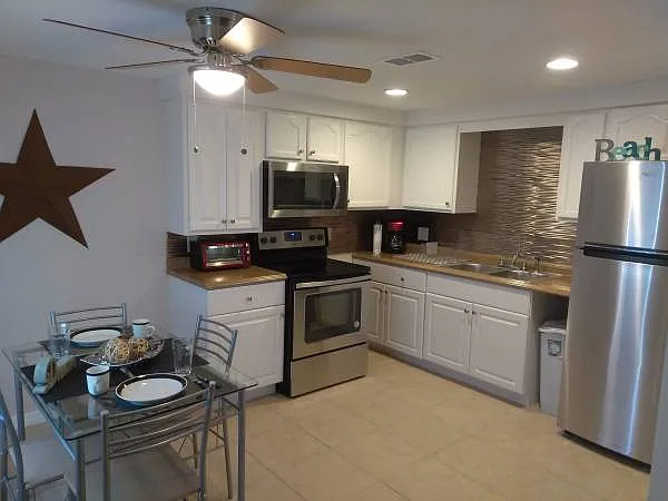 3 bed, $675 — Photo 2