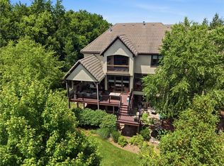 12715 W 160th Ter, Overland Park, KS 66221