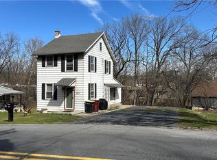401 Mickley Rd, Whitehall, PA 18052