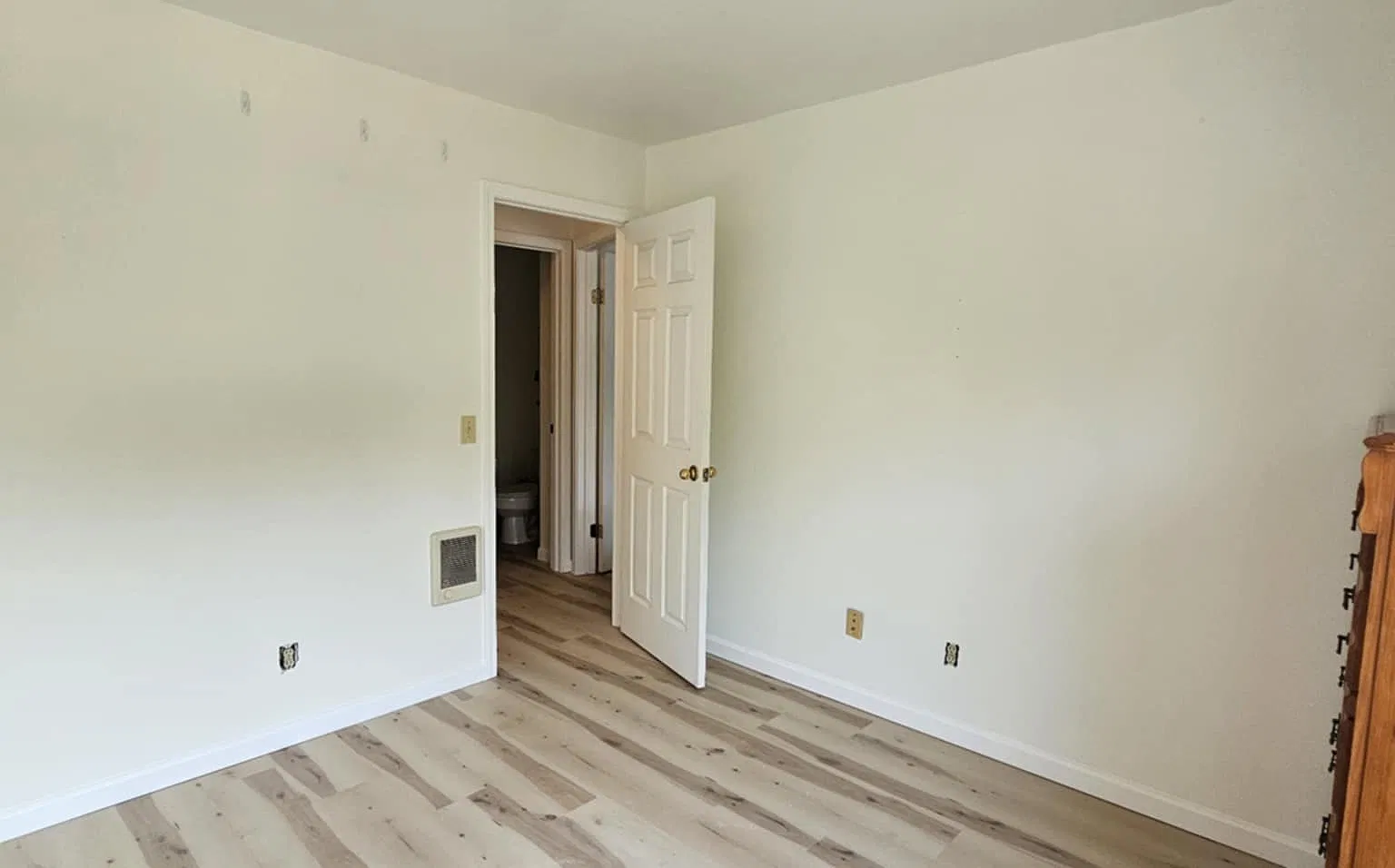 3 bed, 2.5 bath, 1866 sqft, $3,100 — Photo 1