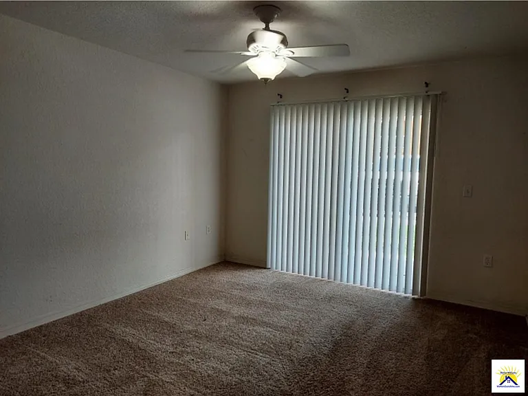4600 E Moody Blvd #5C — Photo 4