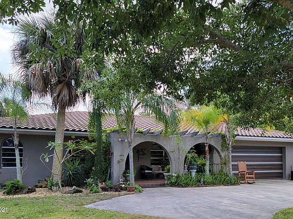 2nd image of 2750 Otter Creek Ln