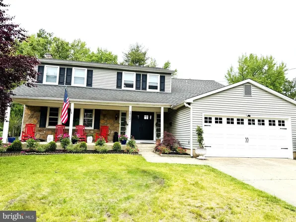 1757 Larkspur Rd, Cherry Hill, NJ 08003