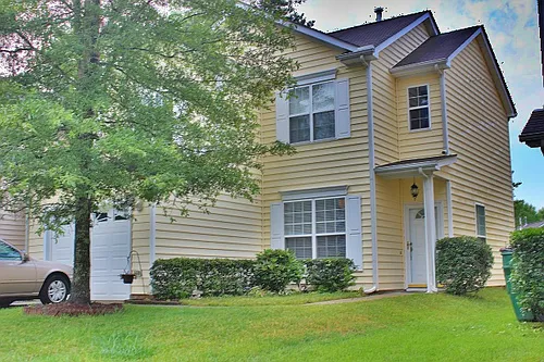 1008 Goldmist Ln Photo 1