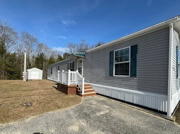 9 Stevens Drive, Lisbon, ME 04252
