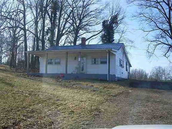 3rd image of 444 E Highway 86