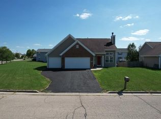 2170 Hayfield Ln, Beloit, WI 53511