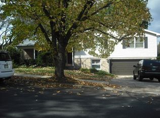 114 Green Lane Dr, Camp Hill, PA 17011