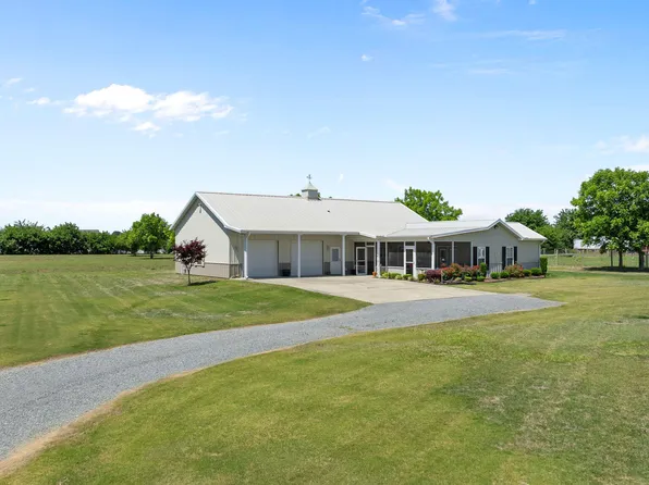 230 Circle Drive, Pikeville, NC 27863