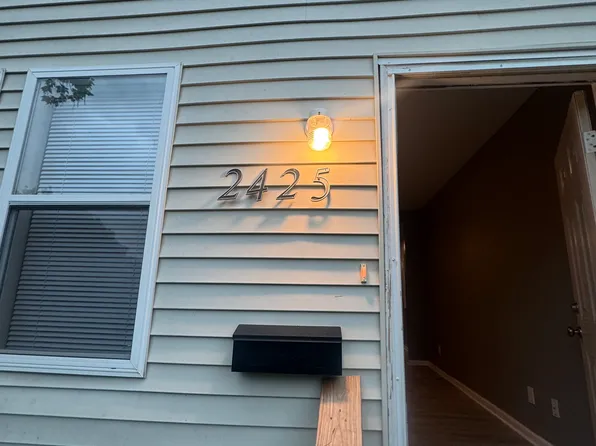 2425 Cedar St, Louisville, KY 40212