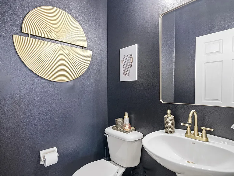 1020 W Rollingwood Ct — Photo 31