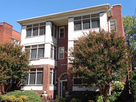 2nd image of 824 Brandon Ave #8