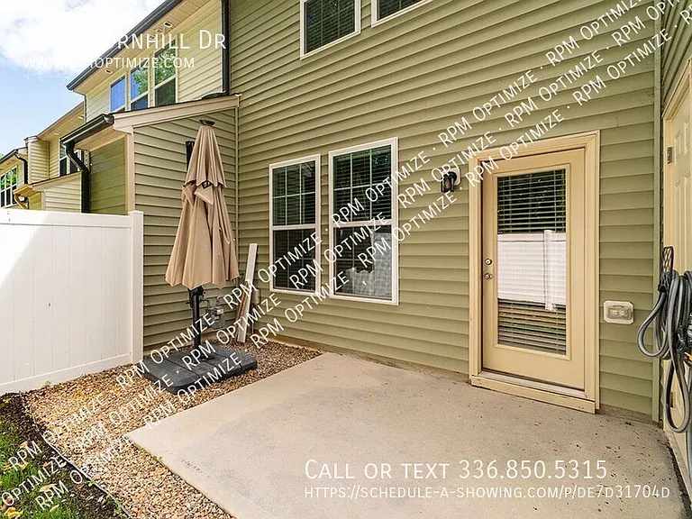 156 Thornhill Dr — Photo 40