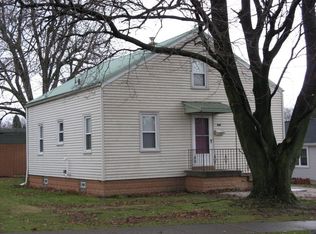 2617 Hudson Rd, Erie, PA 16508