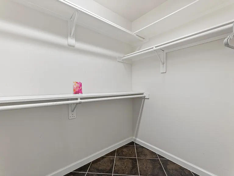 14807 Fairway Square Dr — Photo 27
