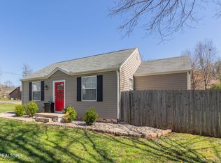 5220 Villa Rd, Knoxville, TN 37918