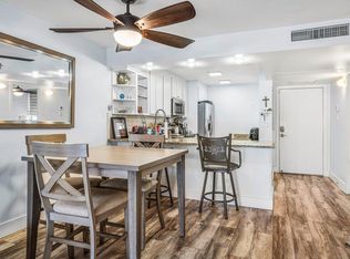 10 Royal Palm Way UNIT 102, Boca Raton, FL 33432