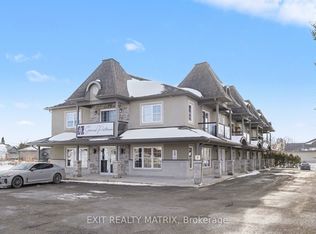 856 Notre Dame St #103, Russell, ON K0A1W1