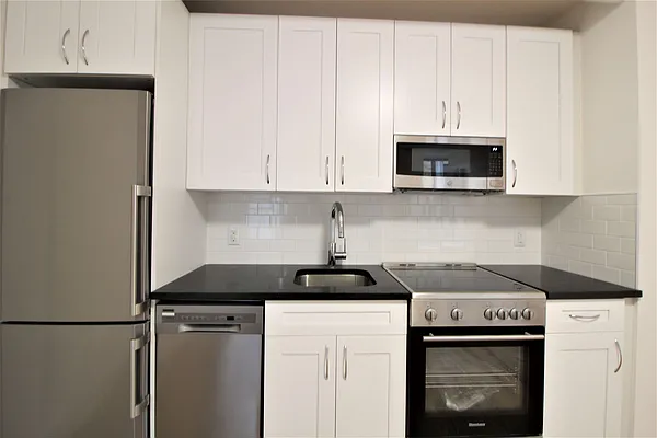 Rented by Bold New York | media 5