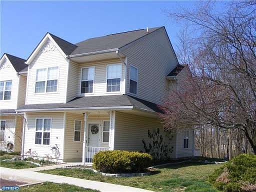 1st image of 40 Beaver Run Dr