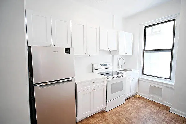 Kitchen, photo 1
