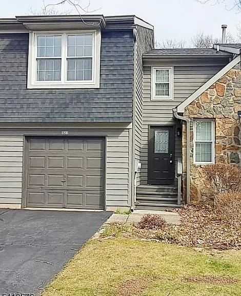 15 Andover Cir — Photo 2