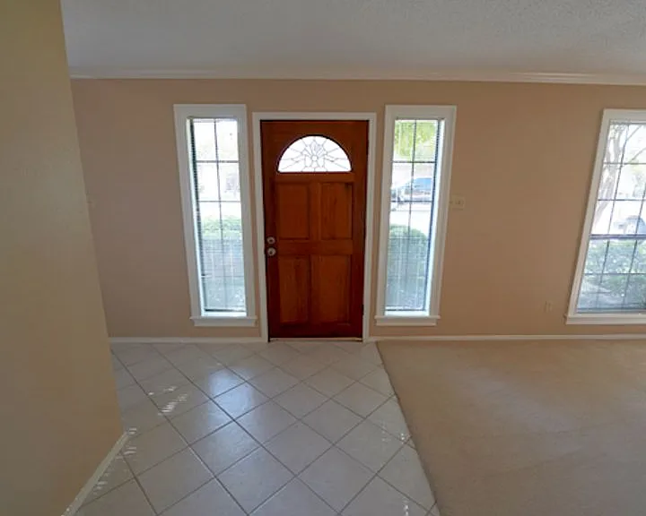 7315 Park West Dr — Photo 4