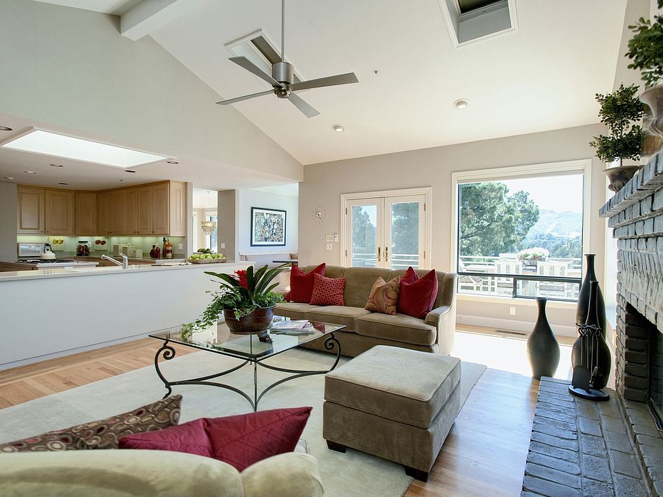 Family Room into Kitchen
