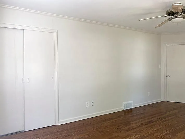 8321 Belleview Ave — Photo 18