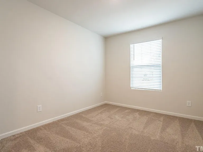 508 Turning Lake Dr — Photo 16