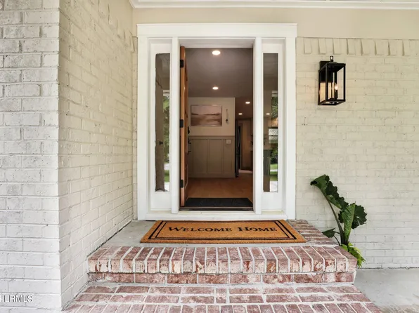 1703 Riverside Drive, Beaufort, SC 29902