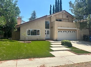 18406 Tuba St, Northridge, CA 91325