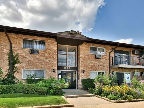 842 E Old Willow Rd APT 205, Prospect Heights, IL 60070