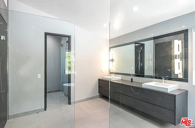 2122 Castle Heights Ave — Photo 39