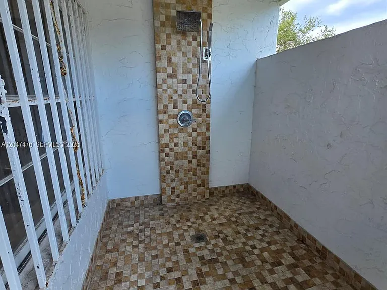 926 NE 27th Ave #926 — Photo 30