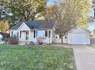 1050 W 7th St, Washington, MO 63090