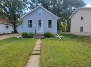 1006 15th Ave NE, Austin, MN 55912