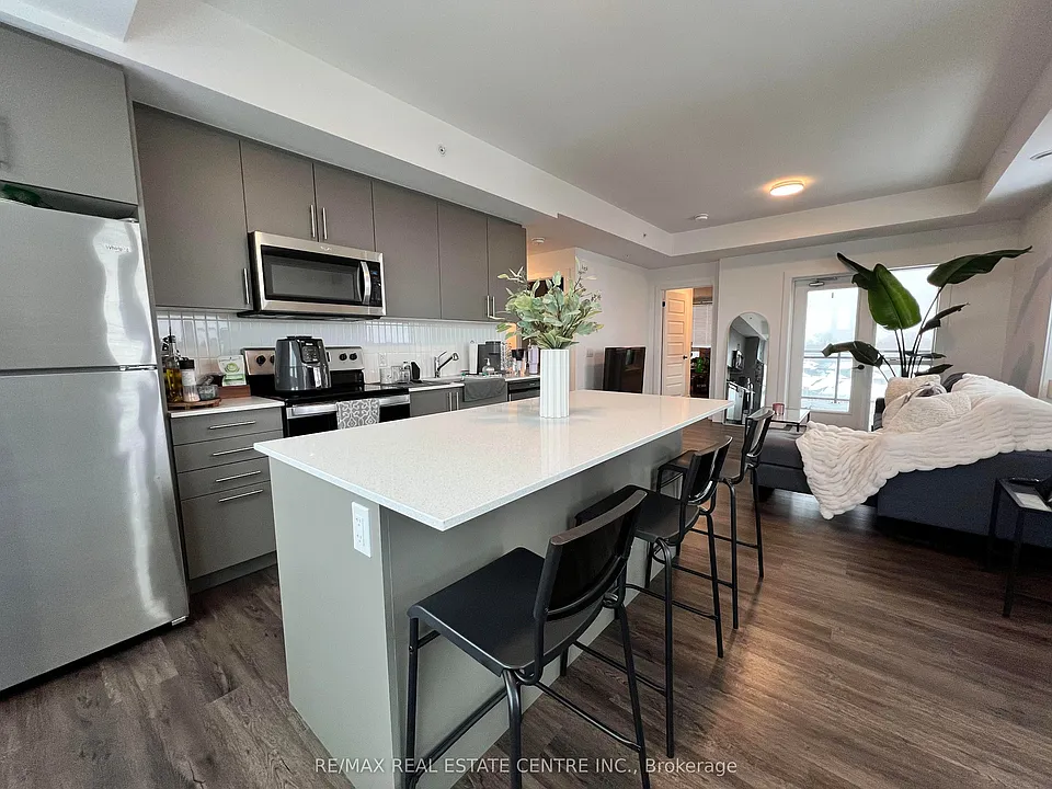 26 Lowes Rd W #614