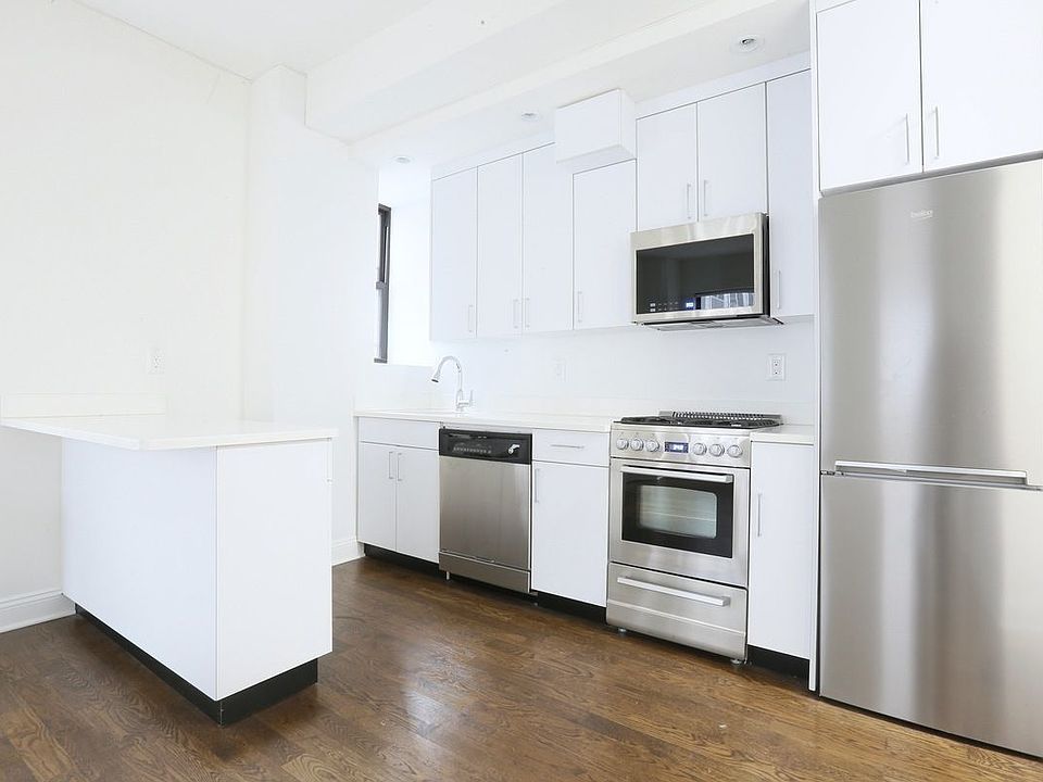 2nd image of 148 E 46th St APT 3