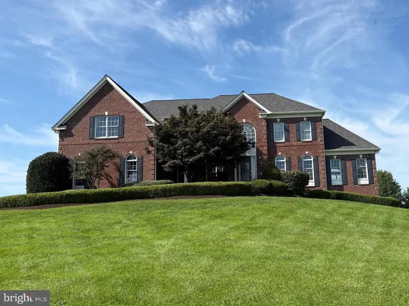 14925 Bankfield Dr, Waterford, VA 20197