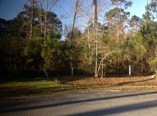 158 Bay Colony Way, Apalachicola, FL 32320