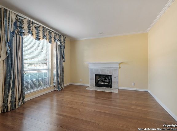 2nd image of 18203 Settlement Way