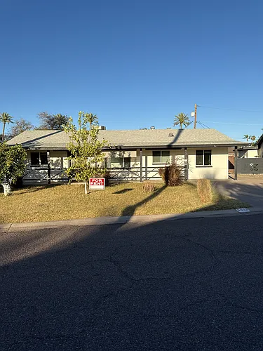 3313 N 43rd Pl Photo 1