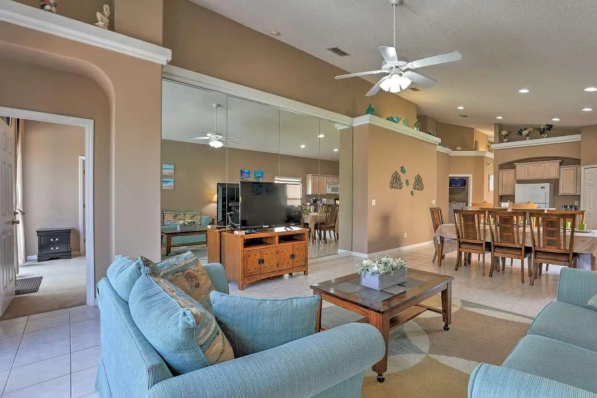 16621 Palm Spring Dr — Photo 3