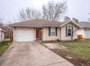 2919 W Page Street, Springfield, MO 65802