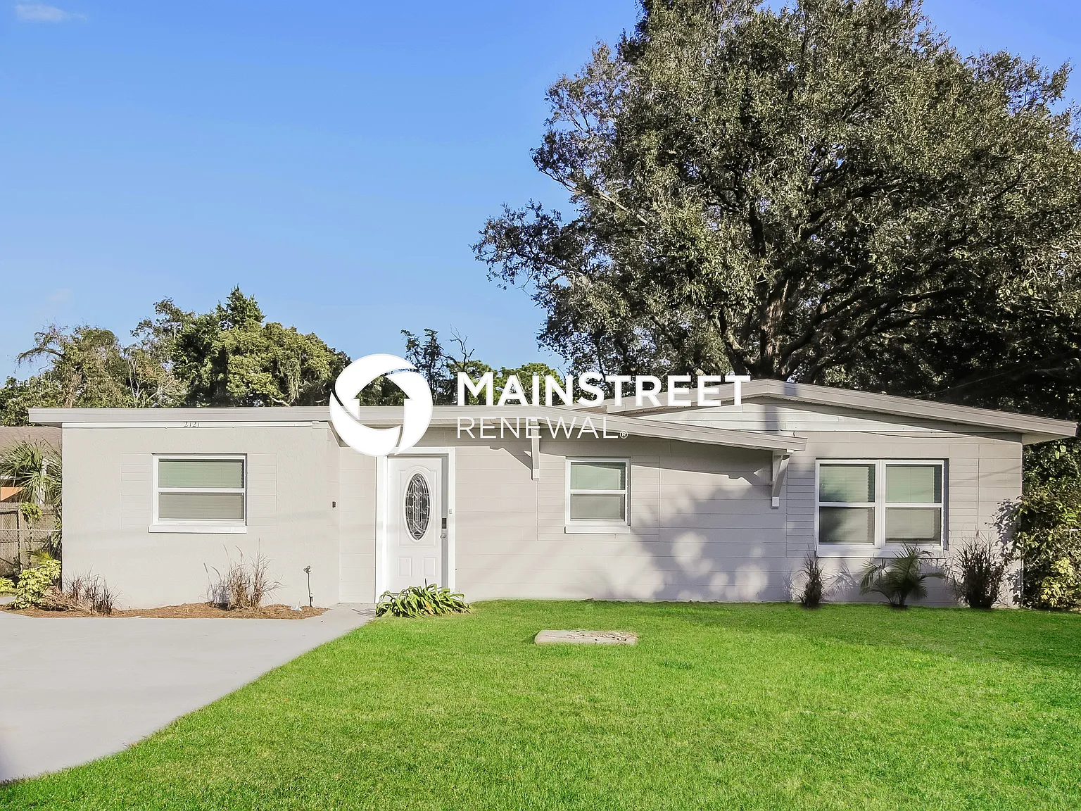 2121 Camellia Dr — Photo 1
