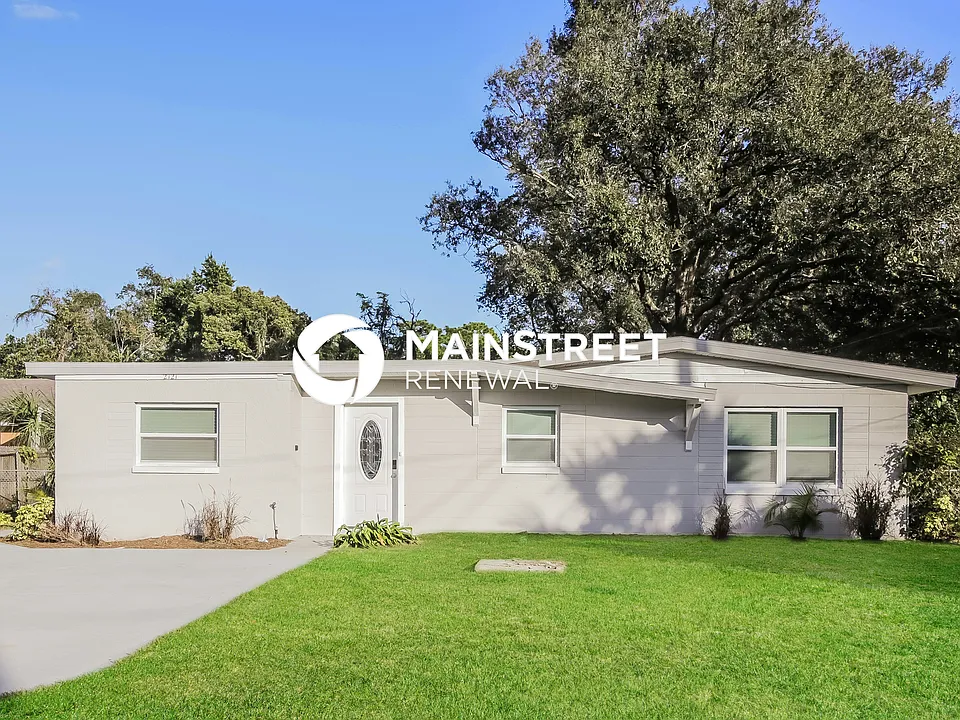 2121 Camellia Dr