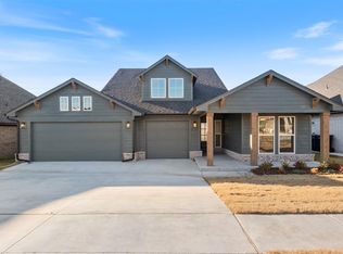 15901 Flint Dr, Moore, OK 73170
